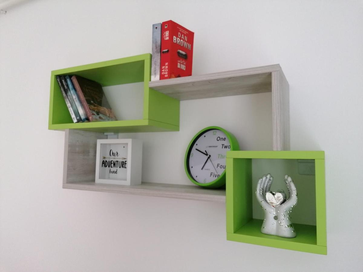 Ama Apartament Cu Terasa 50 Mp & Parcare Braşov Buitenkant foto